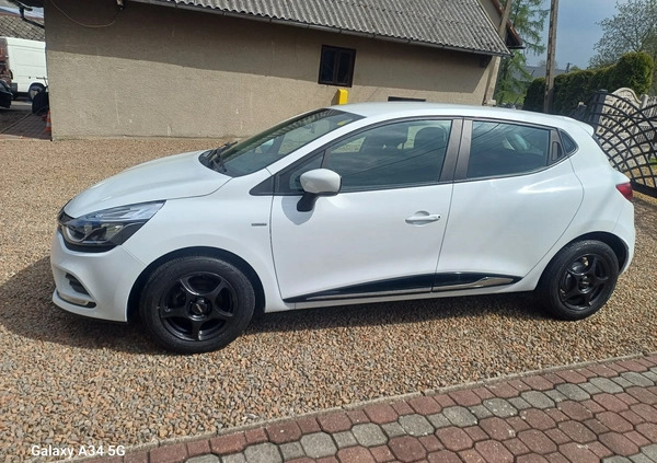 Renault Clio cena 42000 przebieg: 28000, rok produkcji 2019 z Brwinów małe 277